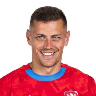 Tomas Holes
